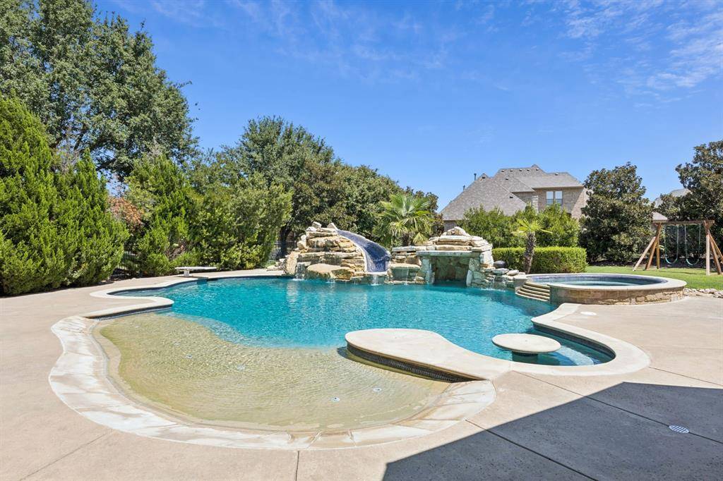 Southlake, TX 76092,205 Edinburgh Court