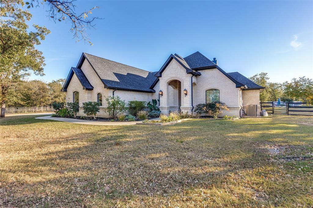 Paradise, TX 76073,1029 Sunflower