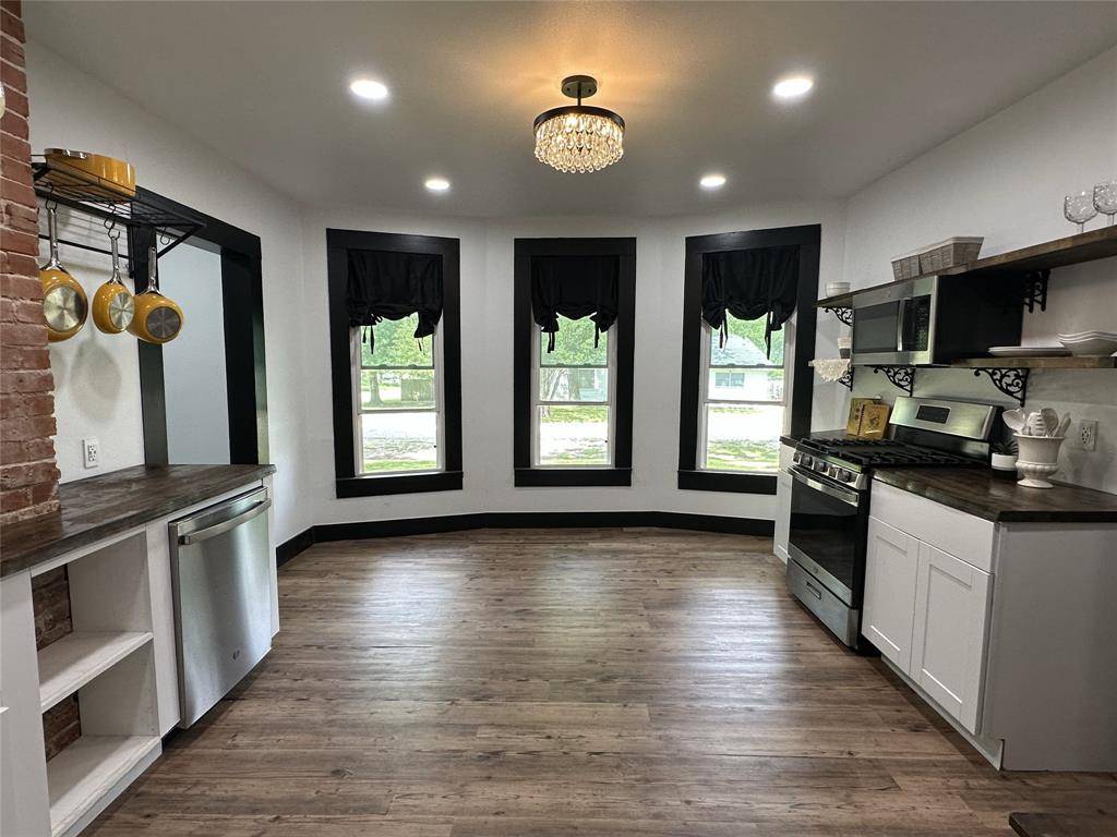 Hubbard, TX 76648,506 NE 3rd Street