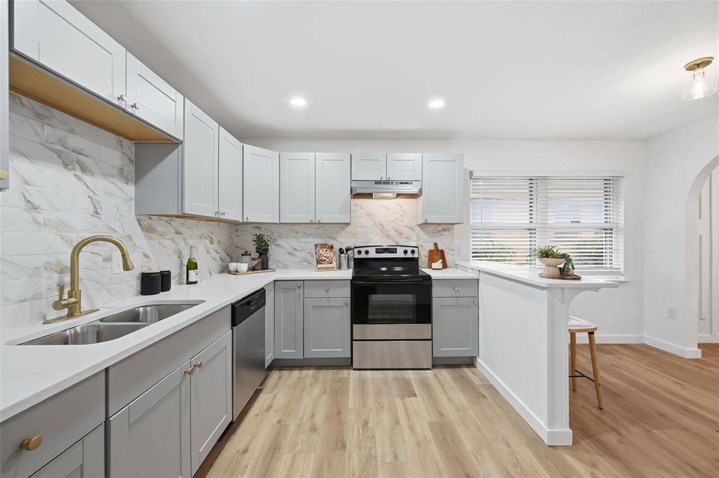 Dallas, TX 75232,816 Green Cove Lane