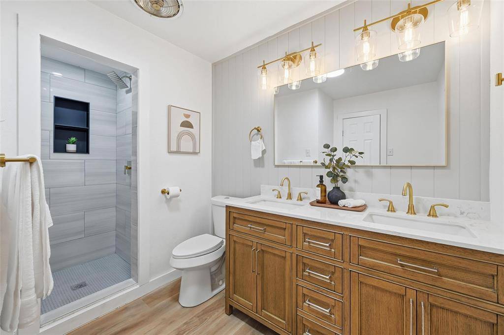 Dallas, TX 75232,816 Green Cove Lane