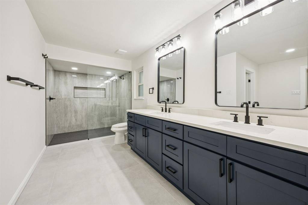 Fort Worth, TX 76116,6432 Juneau Road