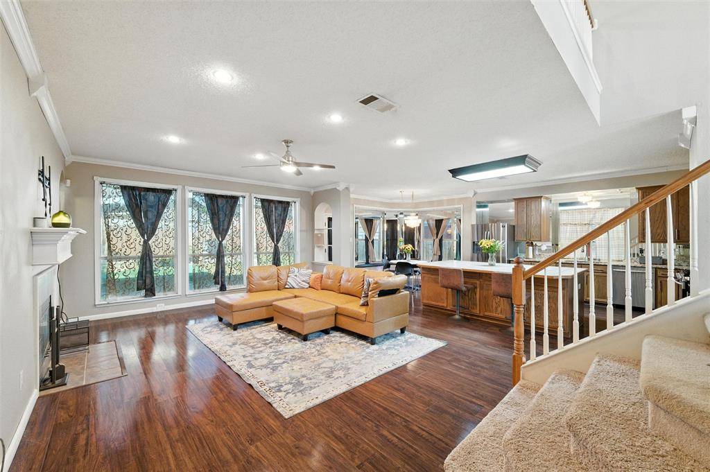 Desoto, TX 75115,525 Magnolia Trail