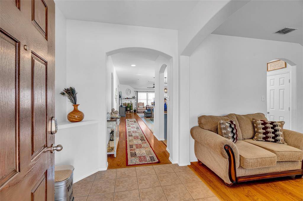 Fort Worth, TX 76053,3524 Lake Hill Lane