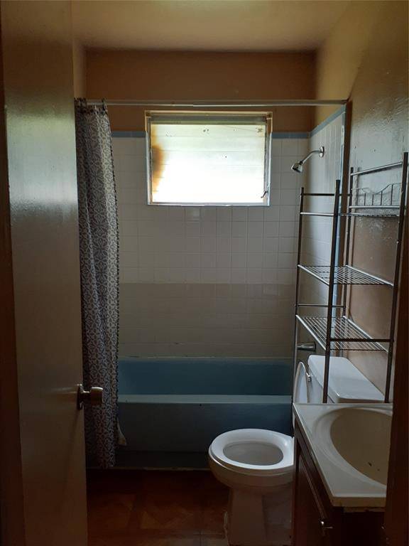 Shreveport, LA 71109,4761 3l Westwood Park Drive