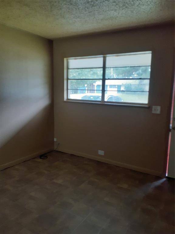 Shreveport, LA 71109,4761 3l Westwood Park Drive