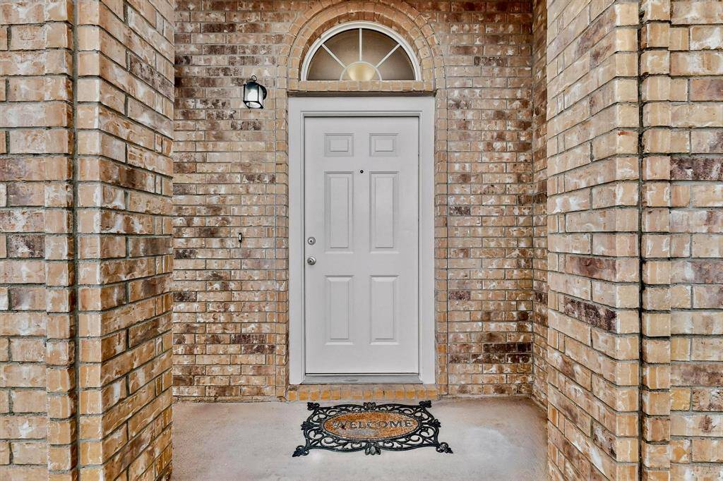 Arlington, TX 76002,6721 Waterlilly Drive