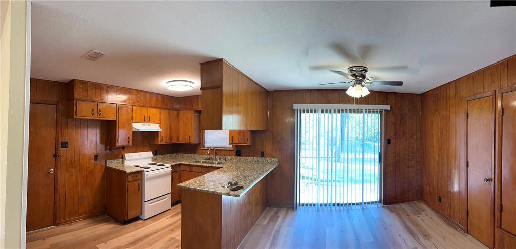 Azle, TX 76020,301 Walnut Avenue