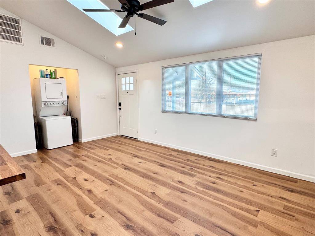 Dallas, TX 75212,3414 Navaro Street