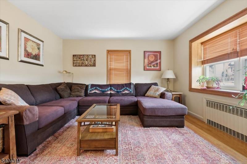 Cedar Grove Twp., NJ 07009,24 Ozone Ave