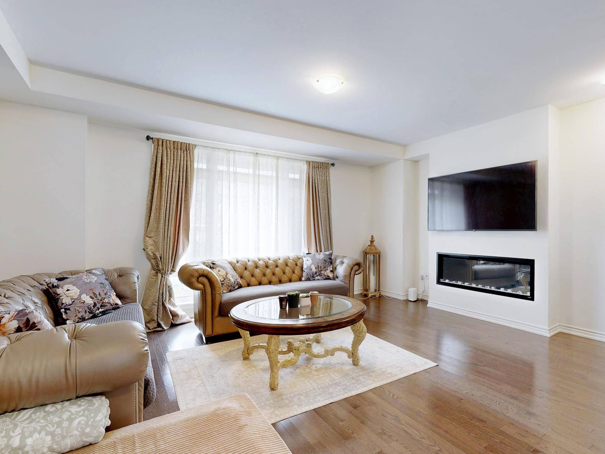 Ajax, ON L1S 7S9,518 Danks Ridge DR