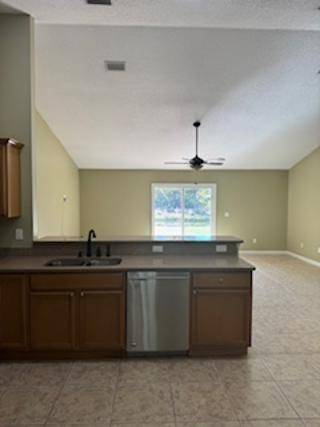 Other City - In The State Of Florida, FL 32177,104 PILOT HOUSE CT