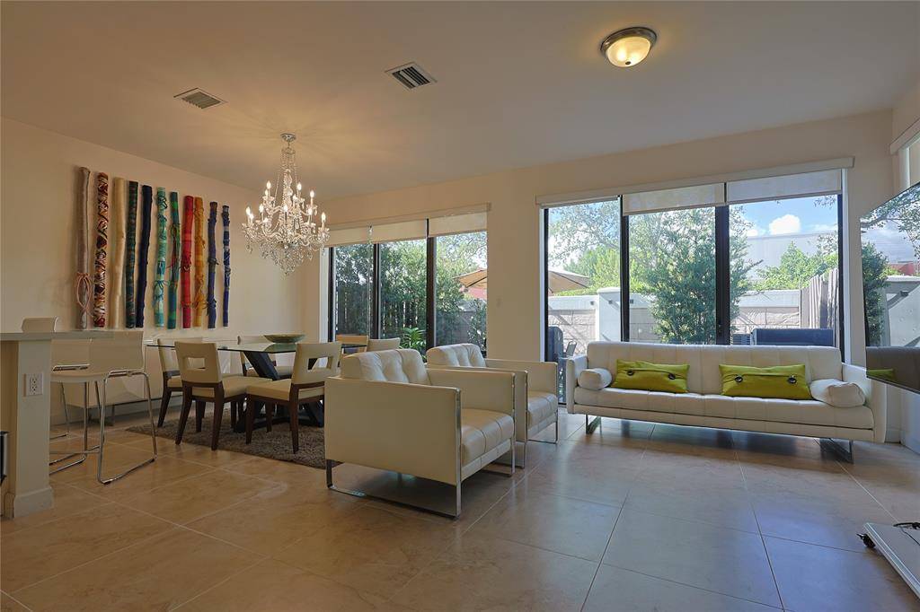 Doral, FL 33178,5860 NW 104th Path