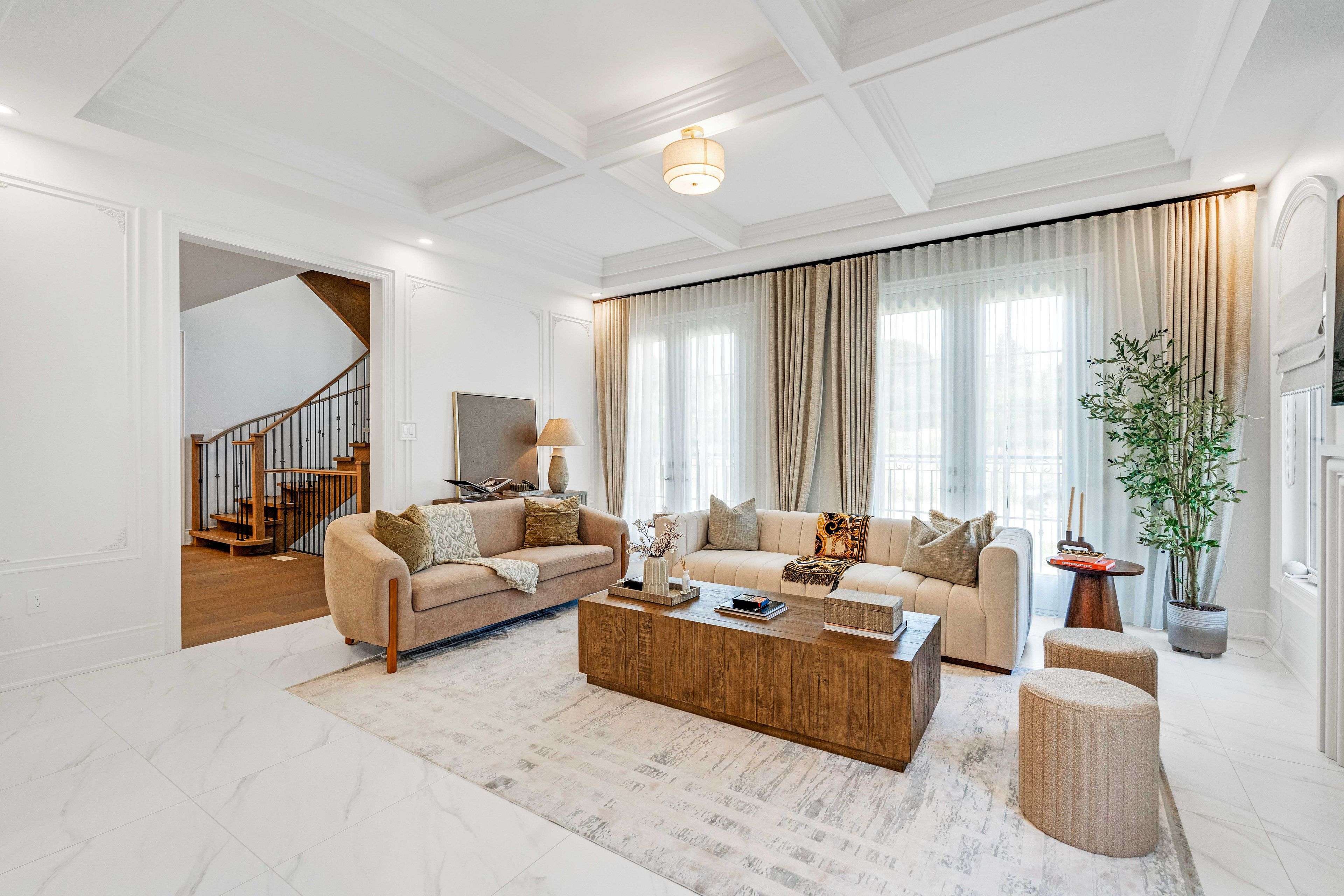 King, ON L7B 0P9,94 Crawford DR