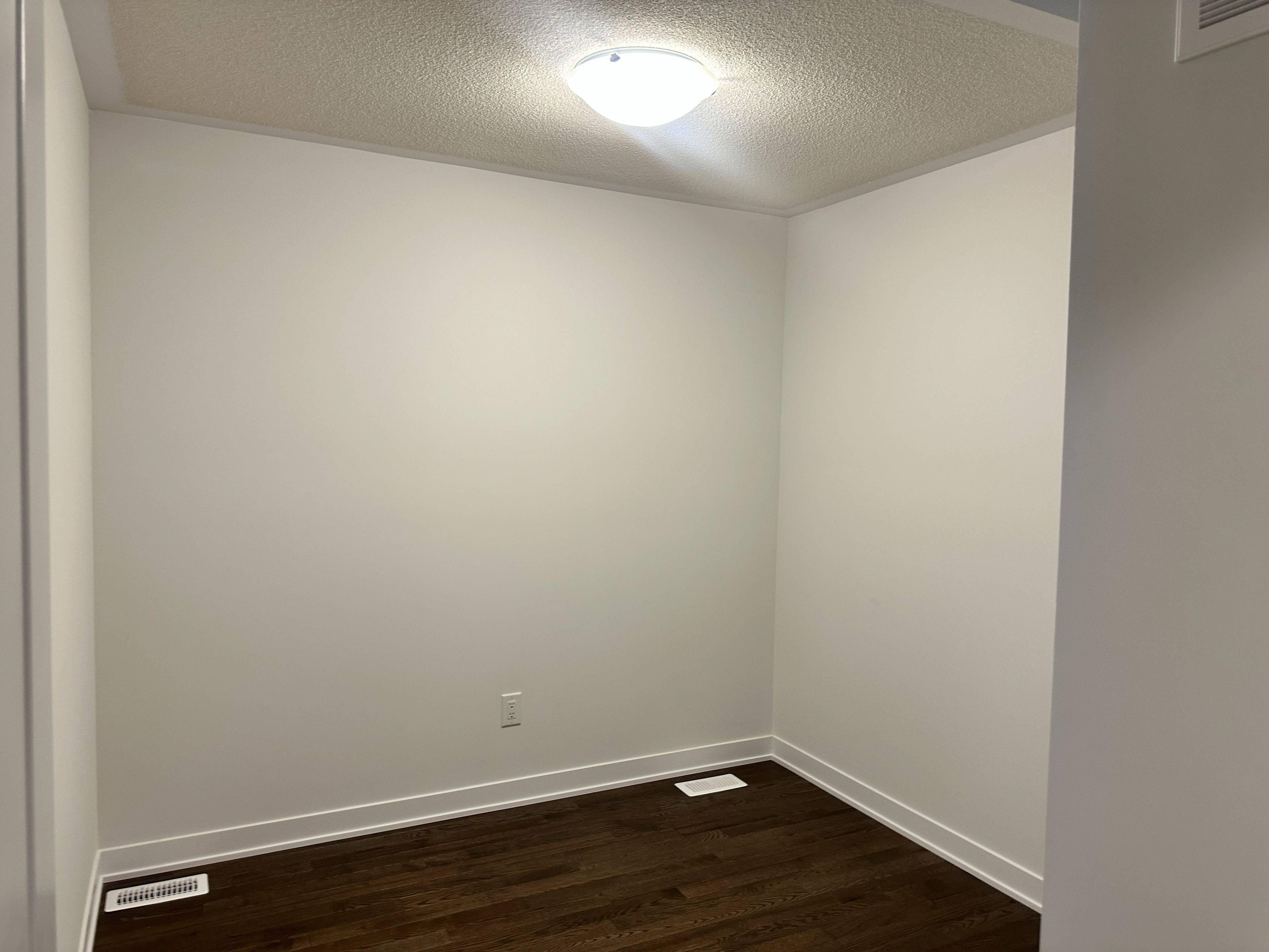 Markham, ON L3R 3X3,13 John Canning WAY