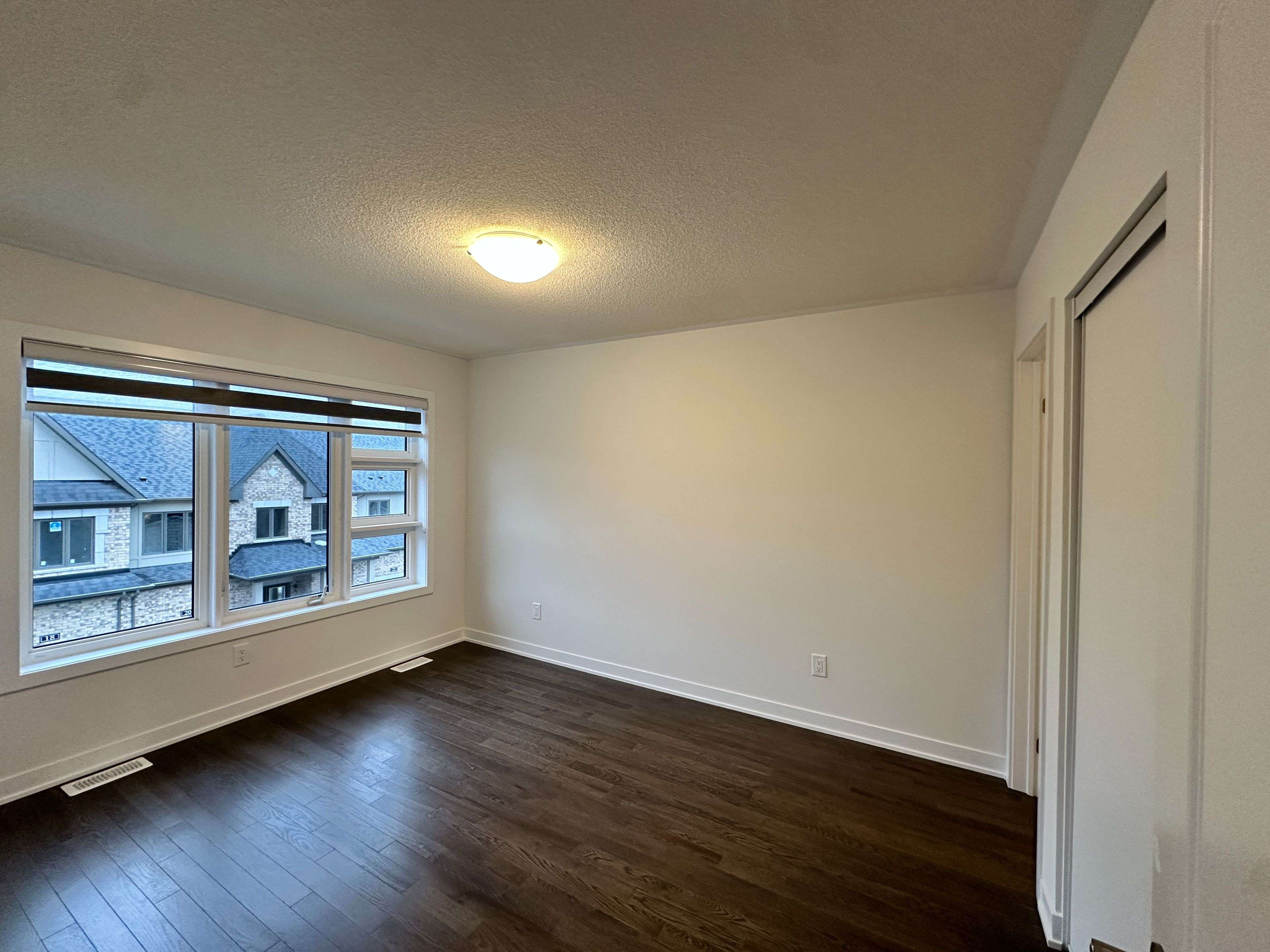 Markham, ON L3R 3X3,13 John Canning WAY