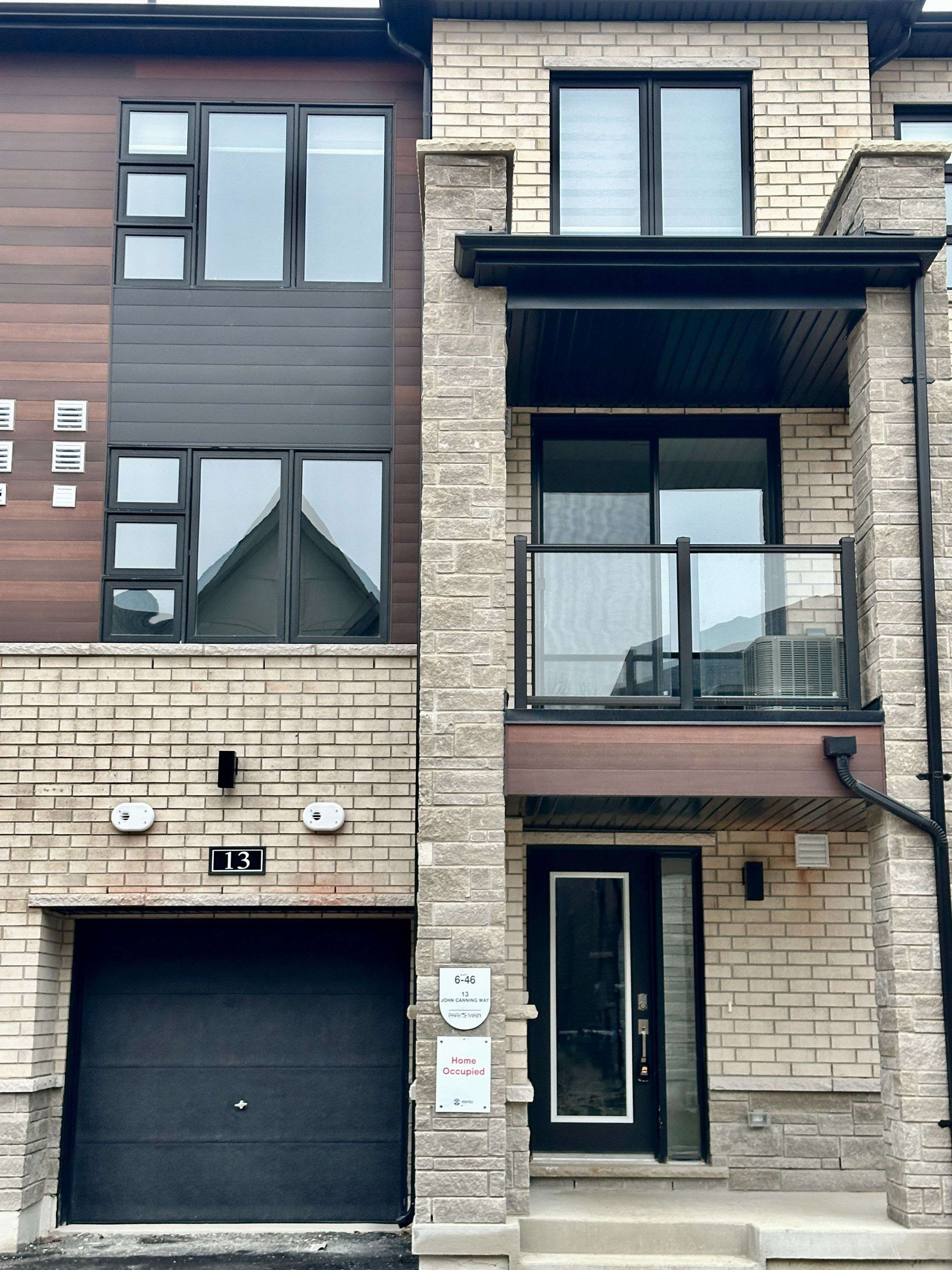 Markham, ON L3R 3X3,13 John Canning WAY