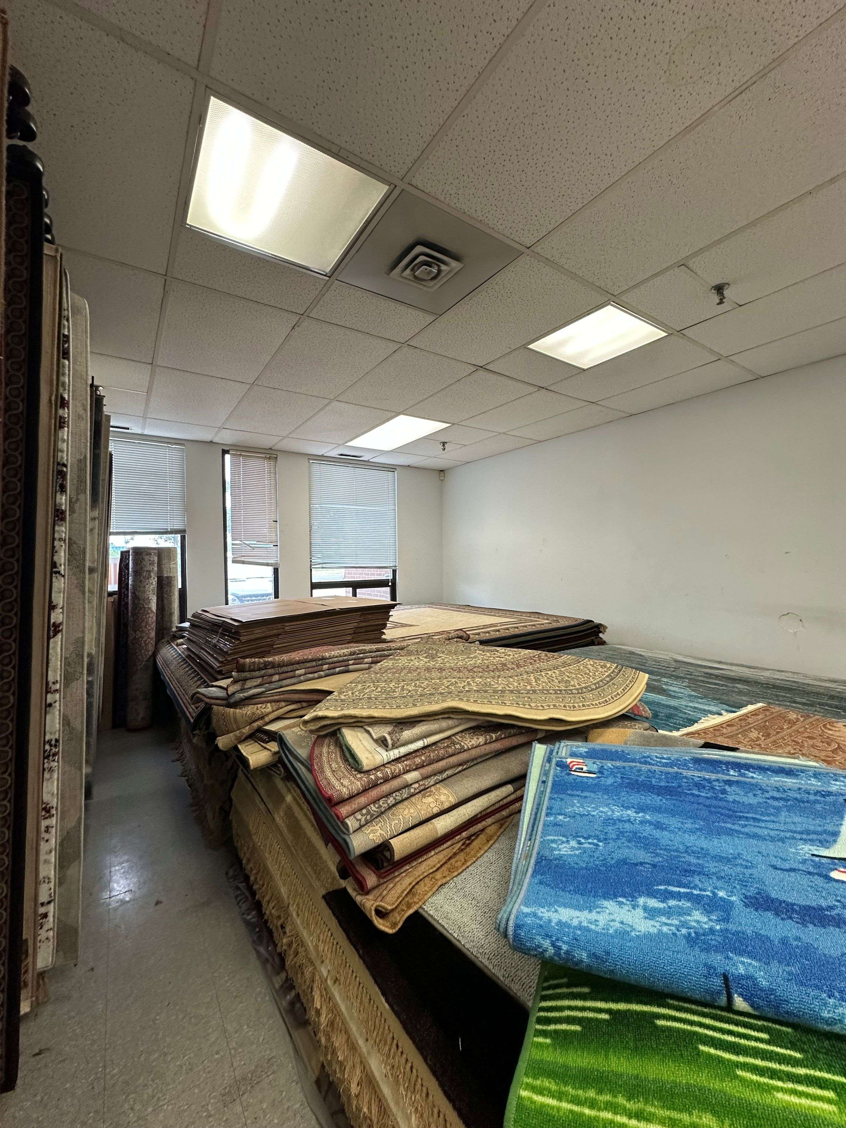 Toronto W05, ON M9L 2S5,4141 Weston RD #13