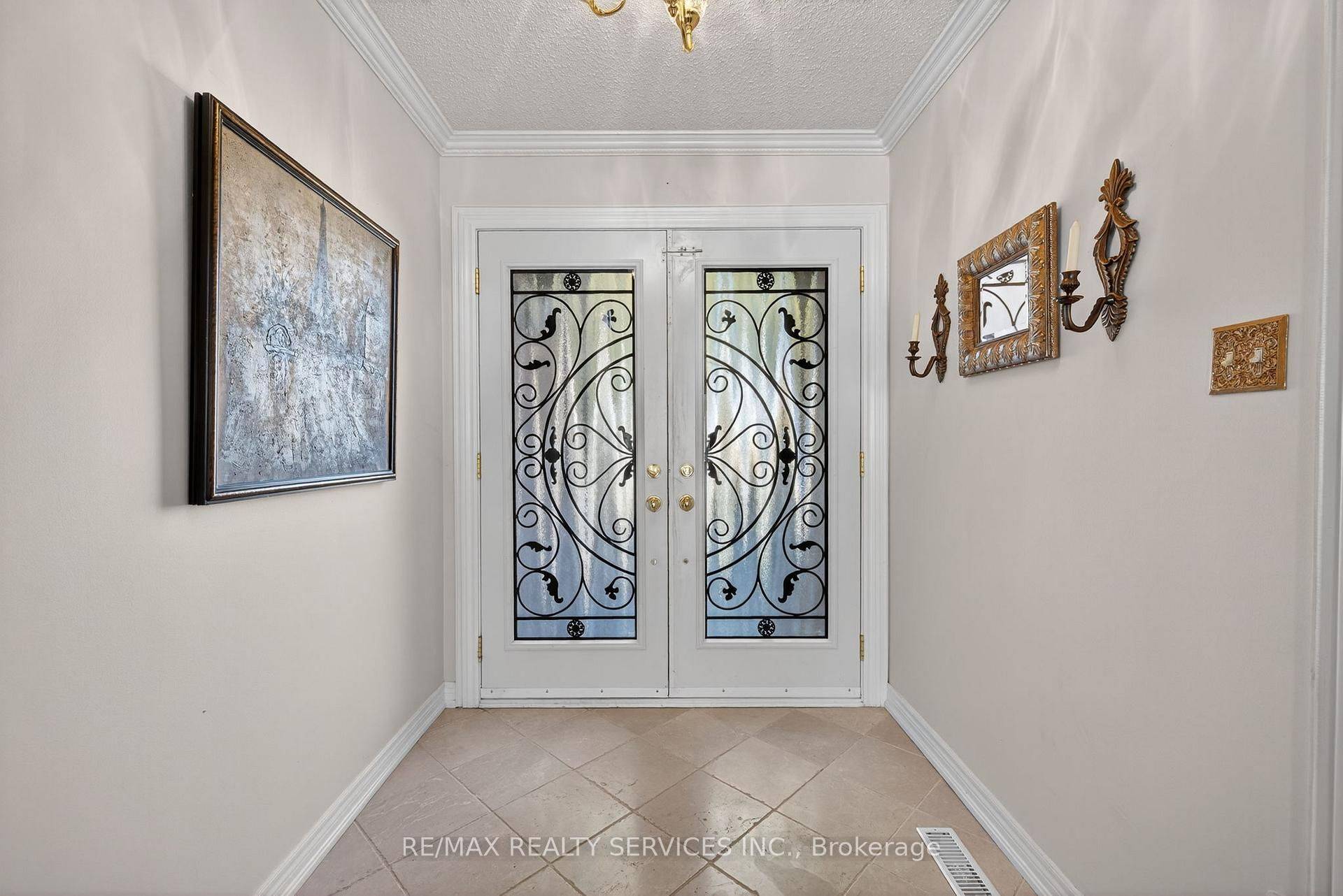 Caledon, ON L7C 1A5,124 Royal Valley DR