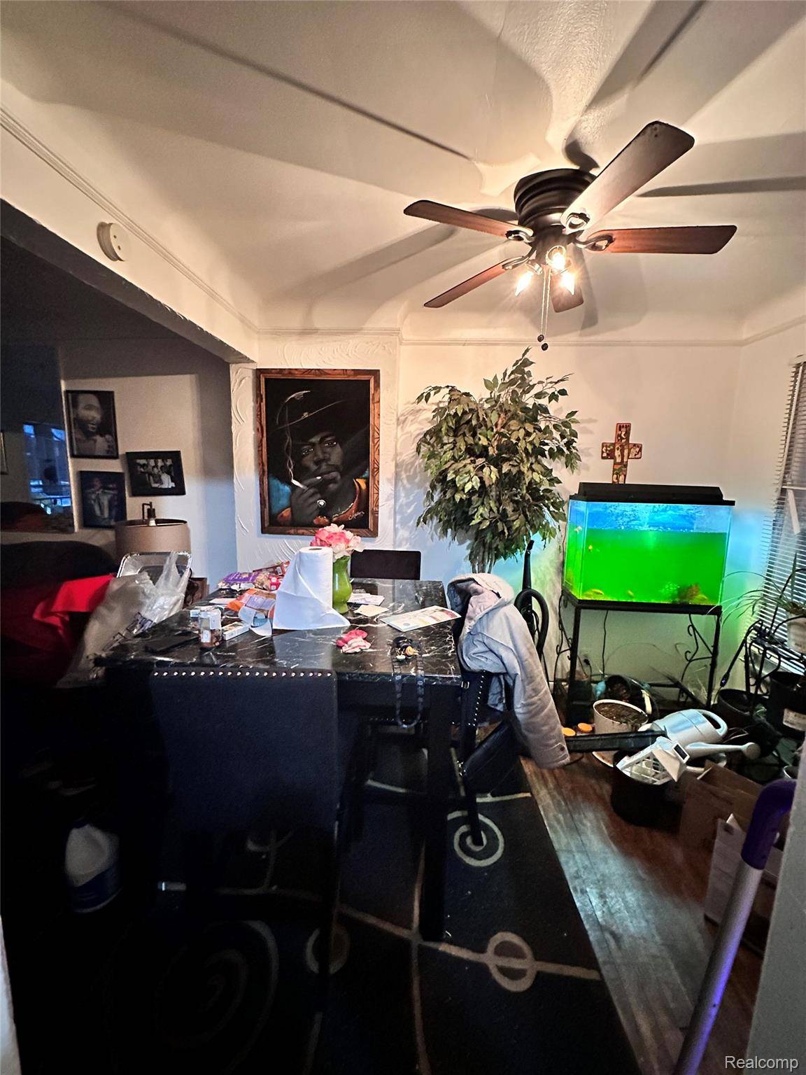 Detroit, MI 48227,15754 Meyers RD