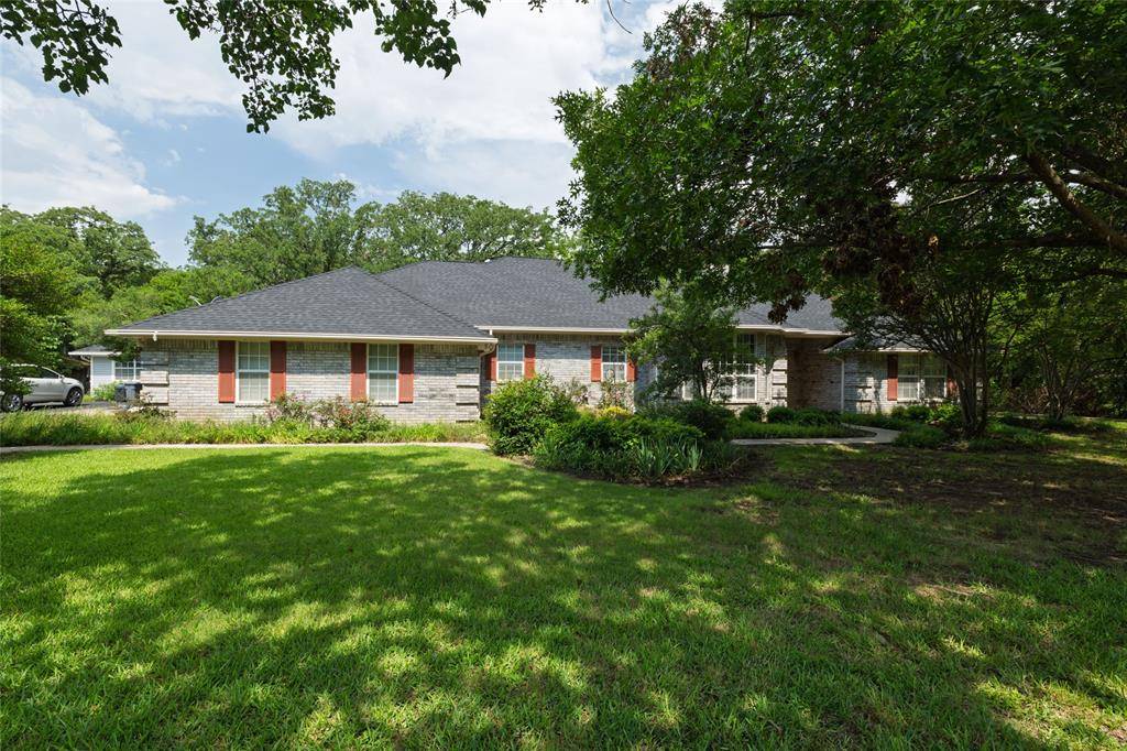 Bridgeport, TX 76426,331 County Road 3418