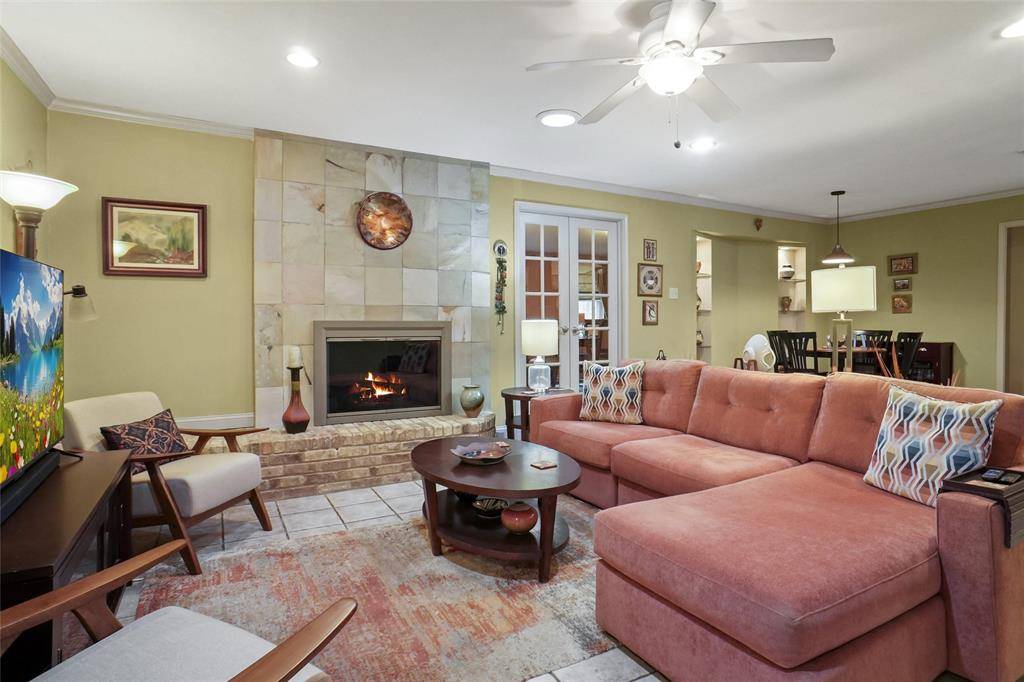 Grapevine, TX 76051,2847 Oak Forest Drive