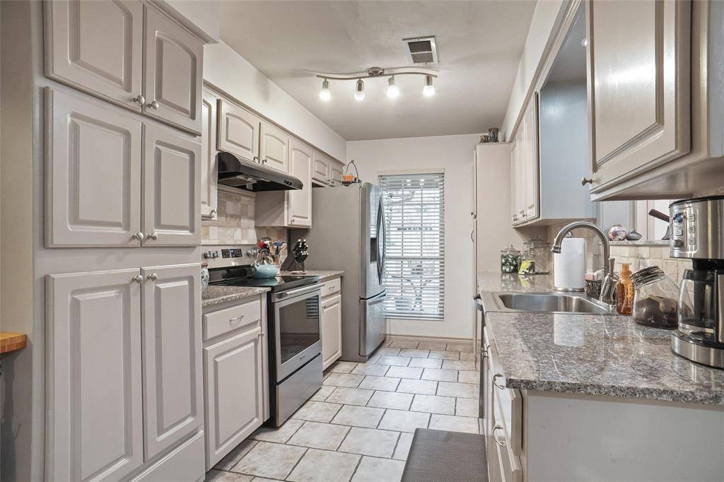 Grapevine, TX 76051,2847 Oak Forest Drive