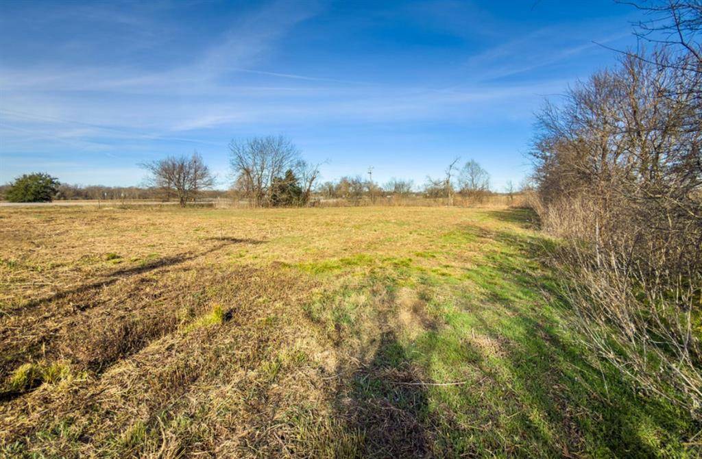 Riesel, TX 76682,302 Memorial Street