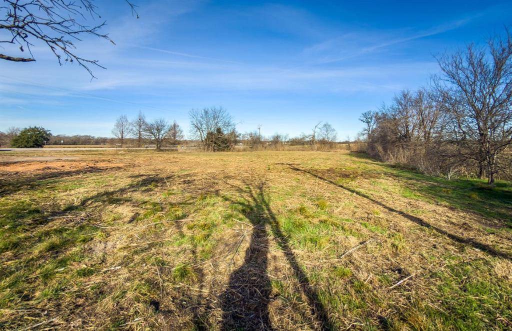 Riesel, TX 76682,302 Memorial Street