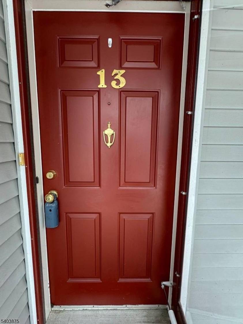 Lincoln Park Boro, NJ 07035,13 Homestead Ln