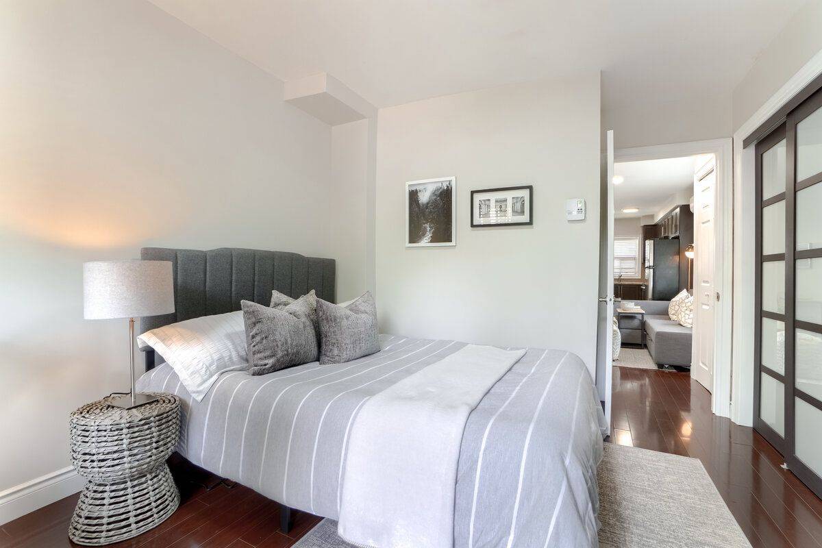 Toronto E02, ON M4C 3B8,655 Coxwell AVE