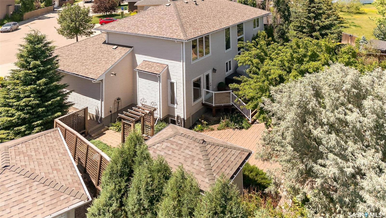 Moose Jaw, SK S6J 1K4,27 Indigo CRESCENT