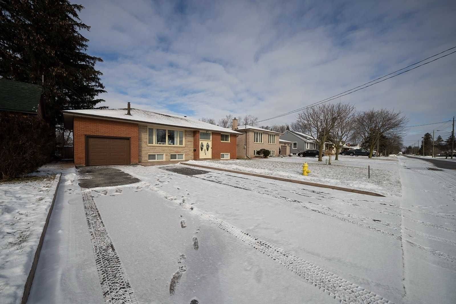 Brantford, ON N3R 3H6,31 Tranquility ST