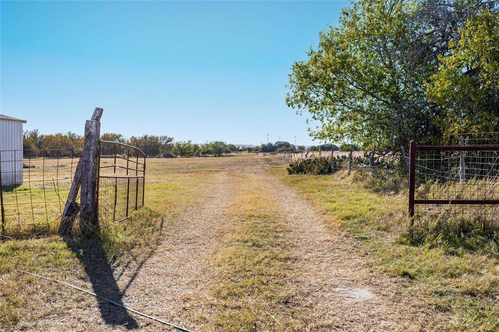 Goldthwaite, TX 76844,76 County Road 222