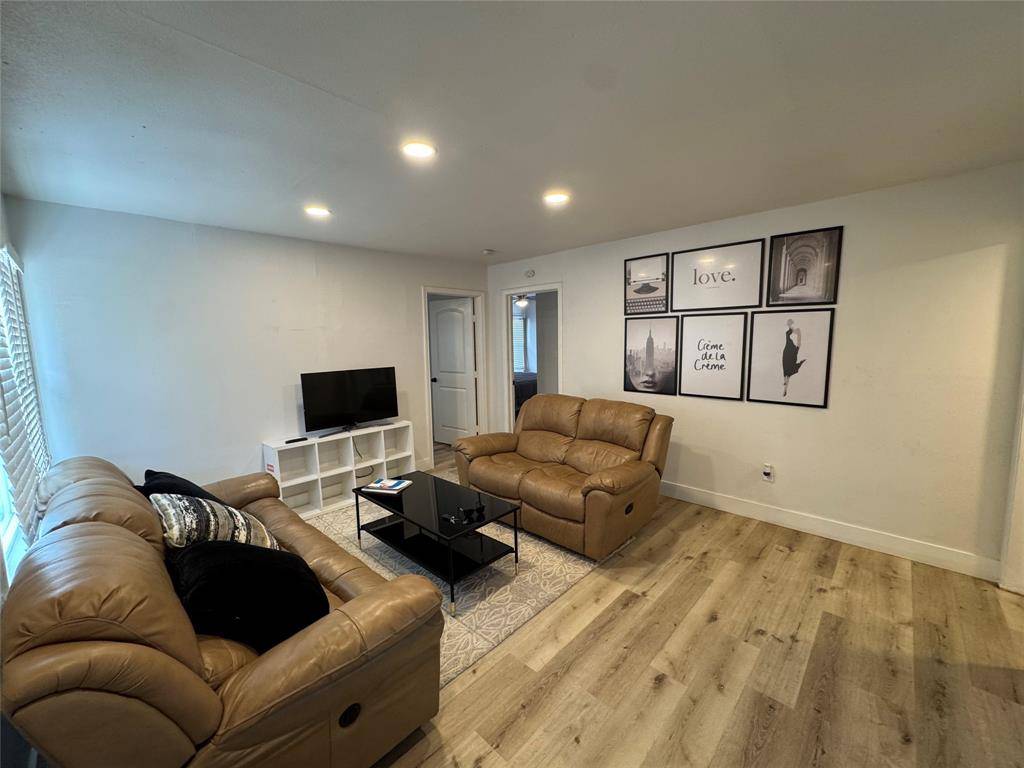 Arlington, TX 76011,1113 Roosevelt Street