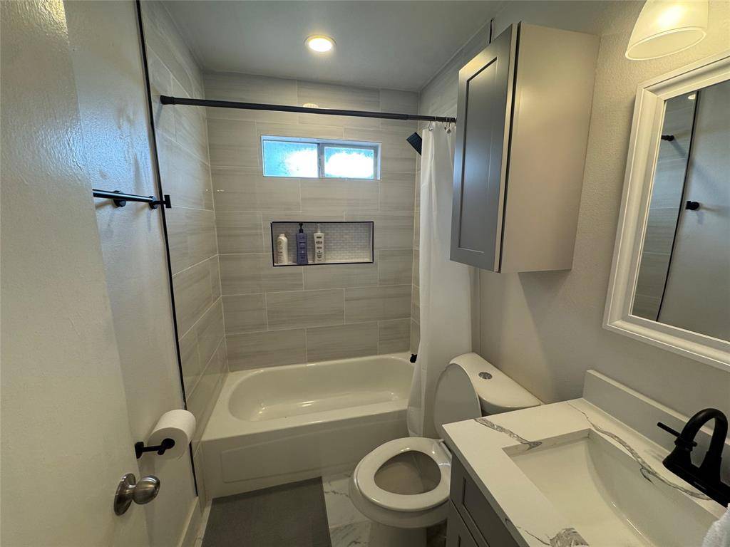 Arlington, TX 76011,1113 Roosevelt Street