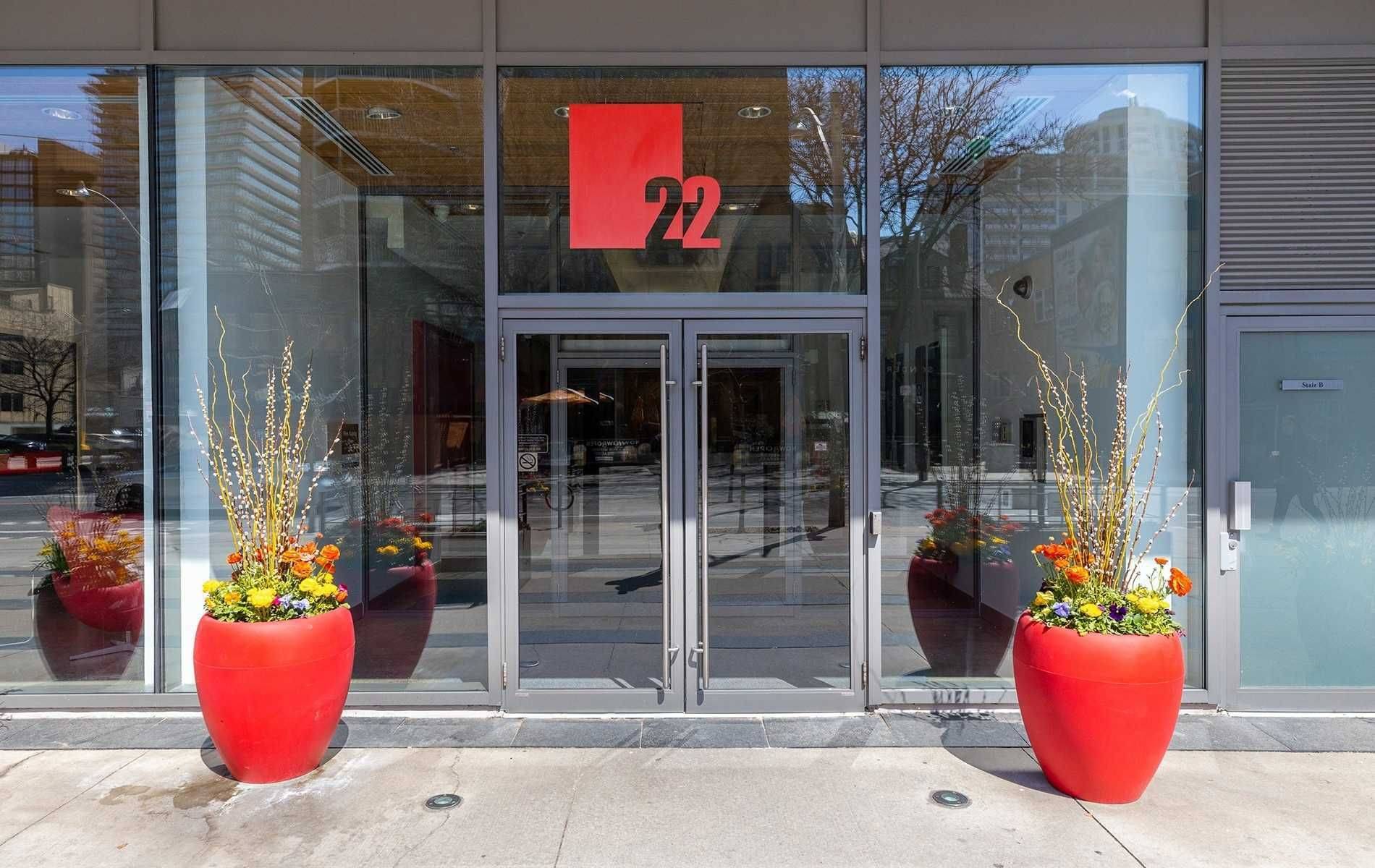 Toronto C08, ON M4Y 1G3,22 Wellesley ST E #1607