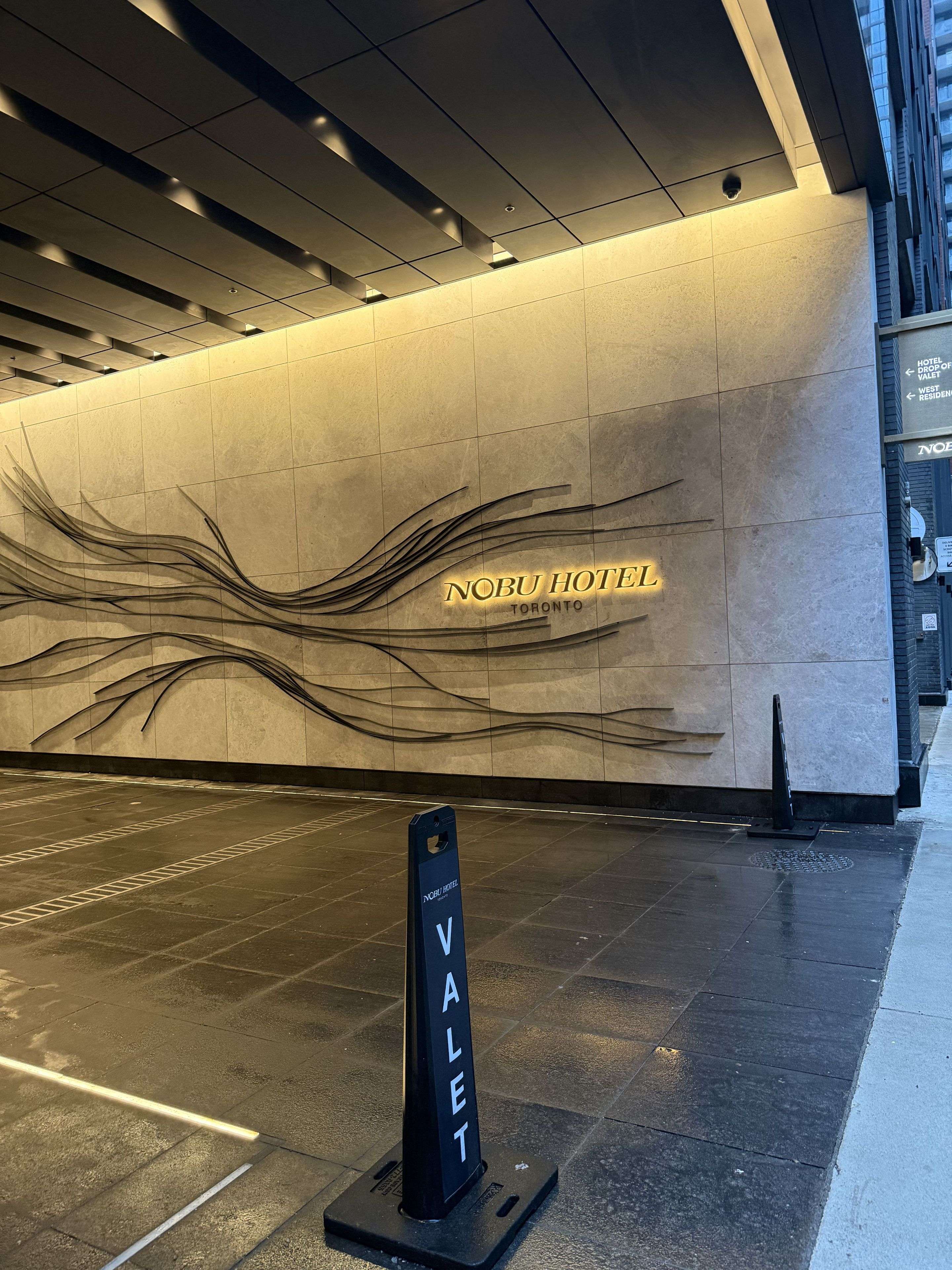 Toronto C01, ON M5V 0V1,35 Mercer ST E #2314