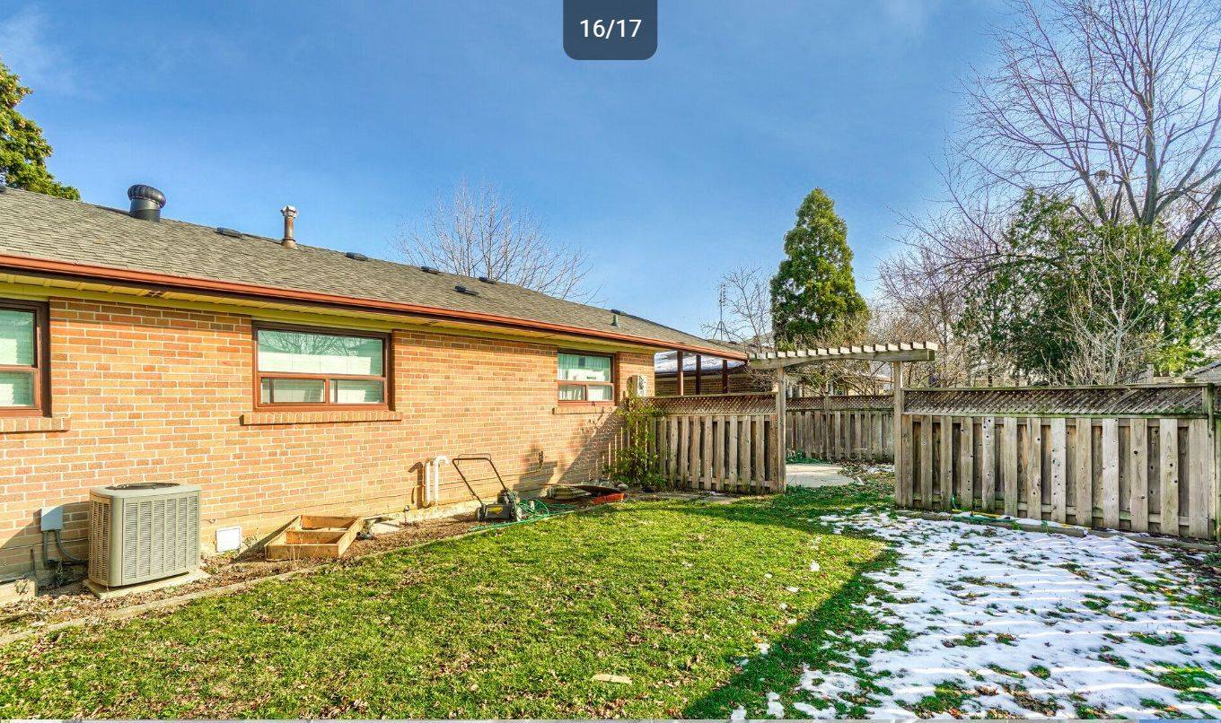 Brampton, ON L6W 2Y7,13 Allendale RD #Upper