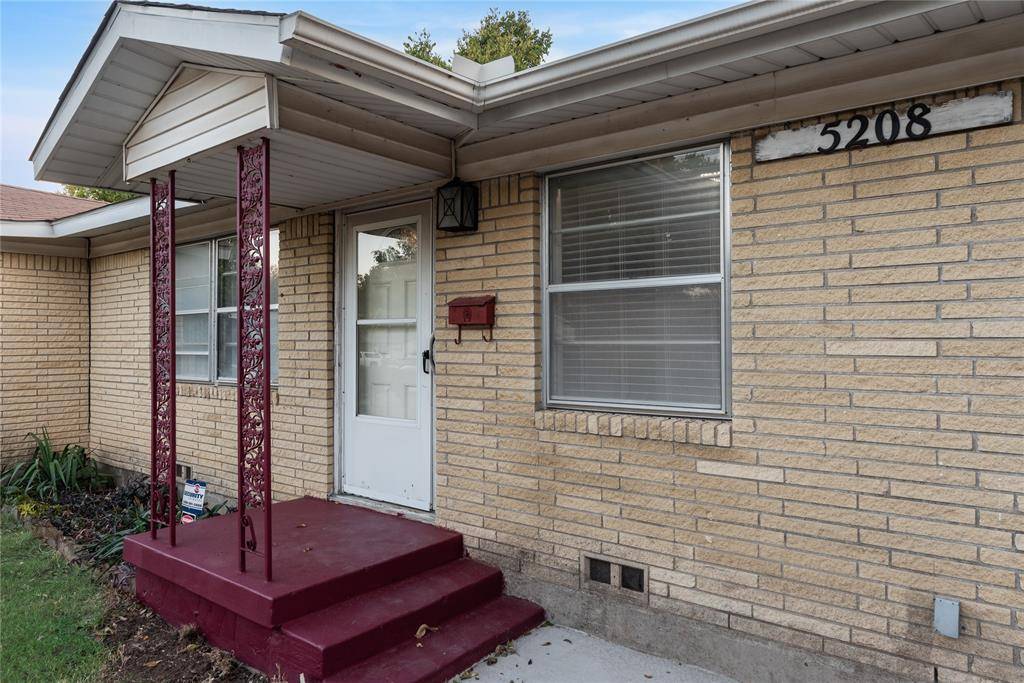 Haltom City, TX 76117,5208 Nadine Drive