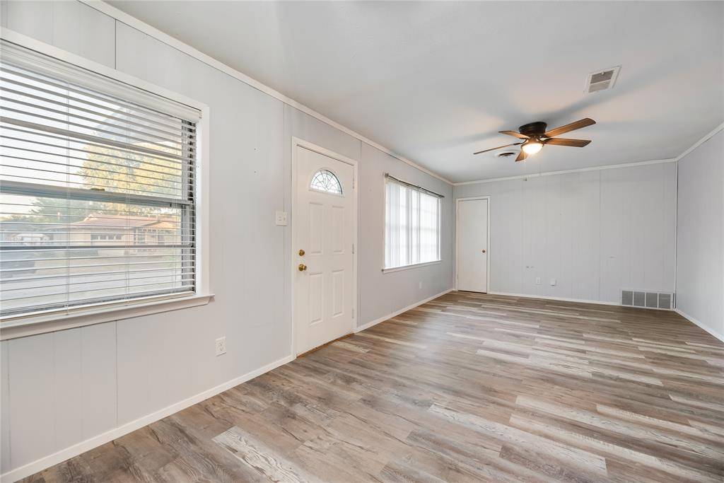 Haltom City, TX 76117,5208 Nadine Drive