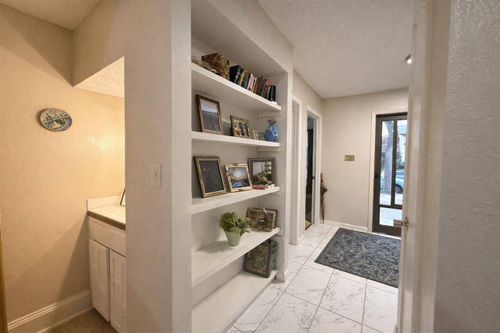 Irving, TX 75061,518 Campana Court