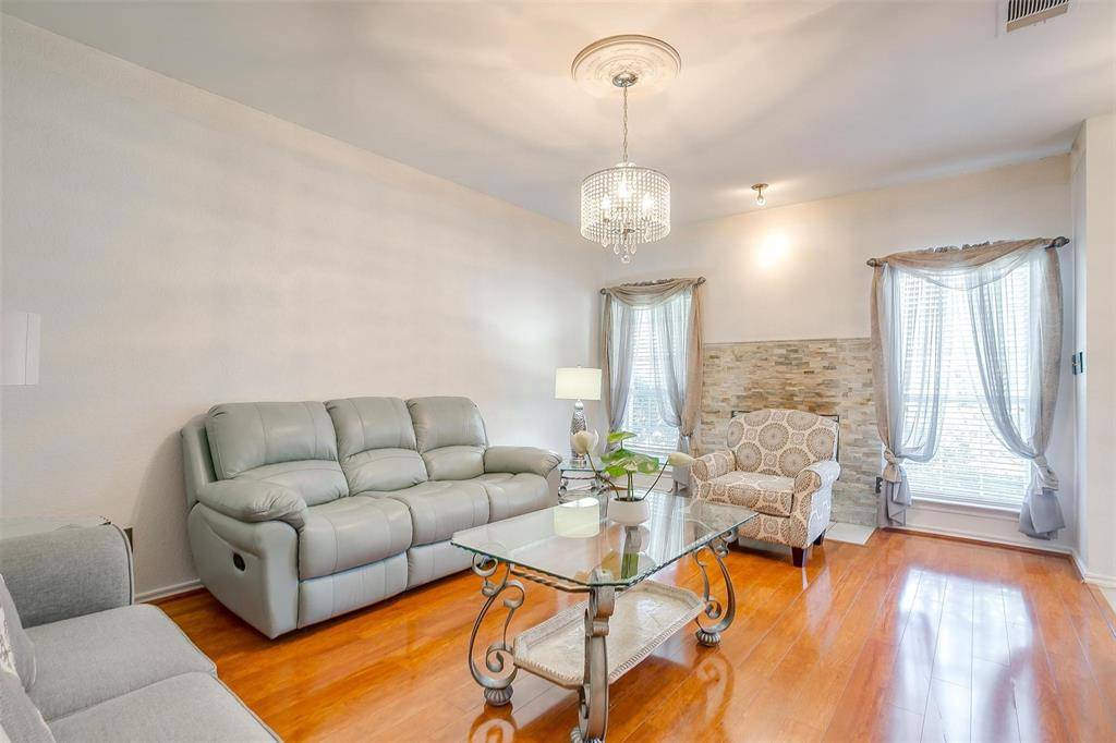 Lewisville, TX 75067,1709 Circle Creek Drive