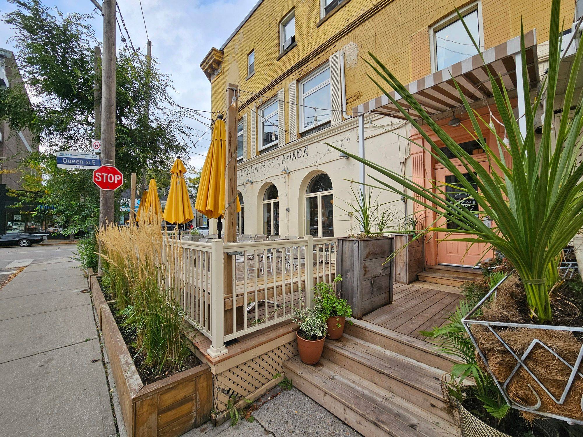 Toronto E02, ON M4L 1H8,1963 Queen ST E #Ground Floor