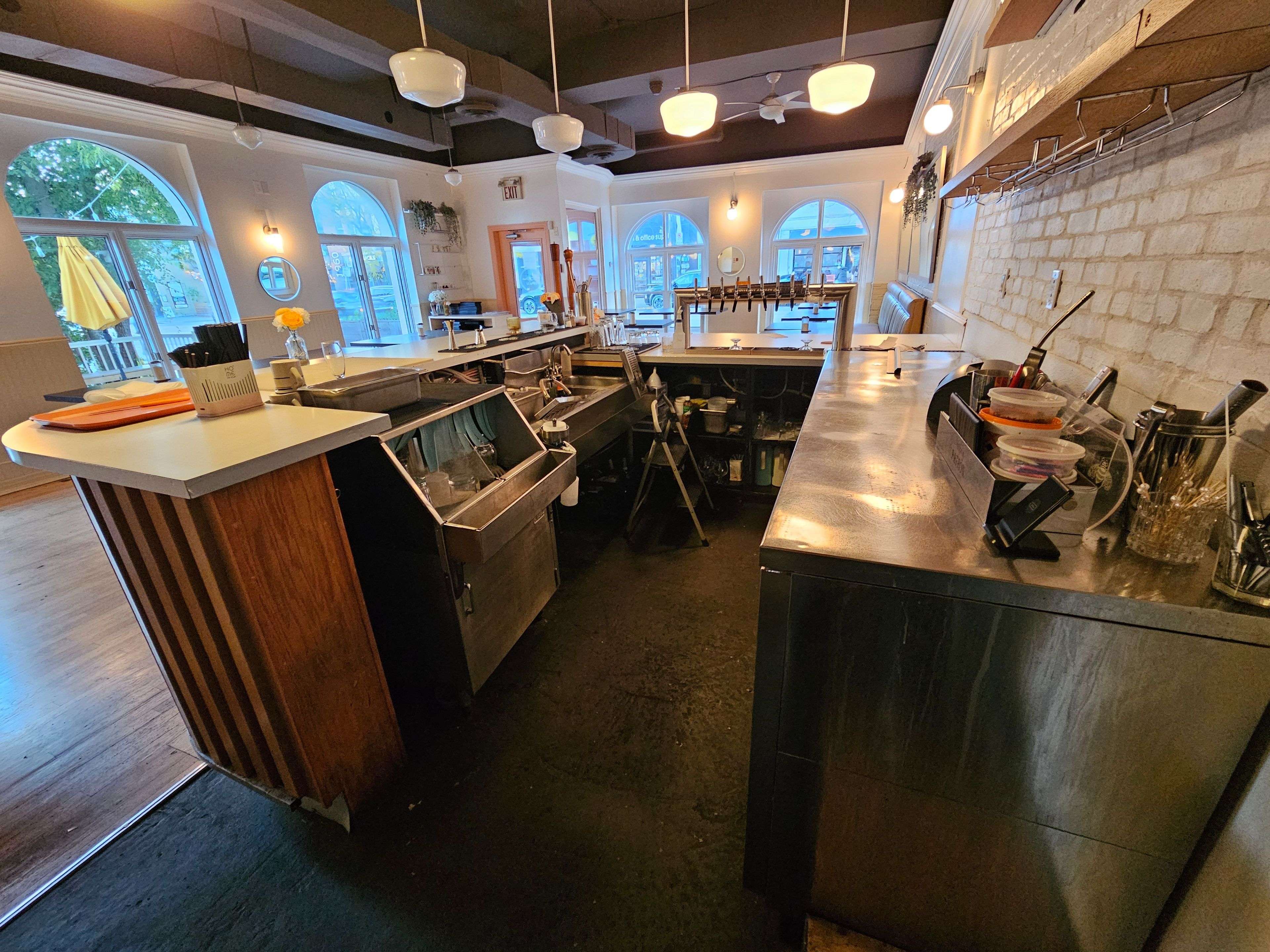 Toronto E02, ON M4L 1H8,1963 Queen ST E #Ground Floor