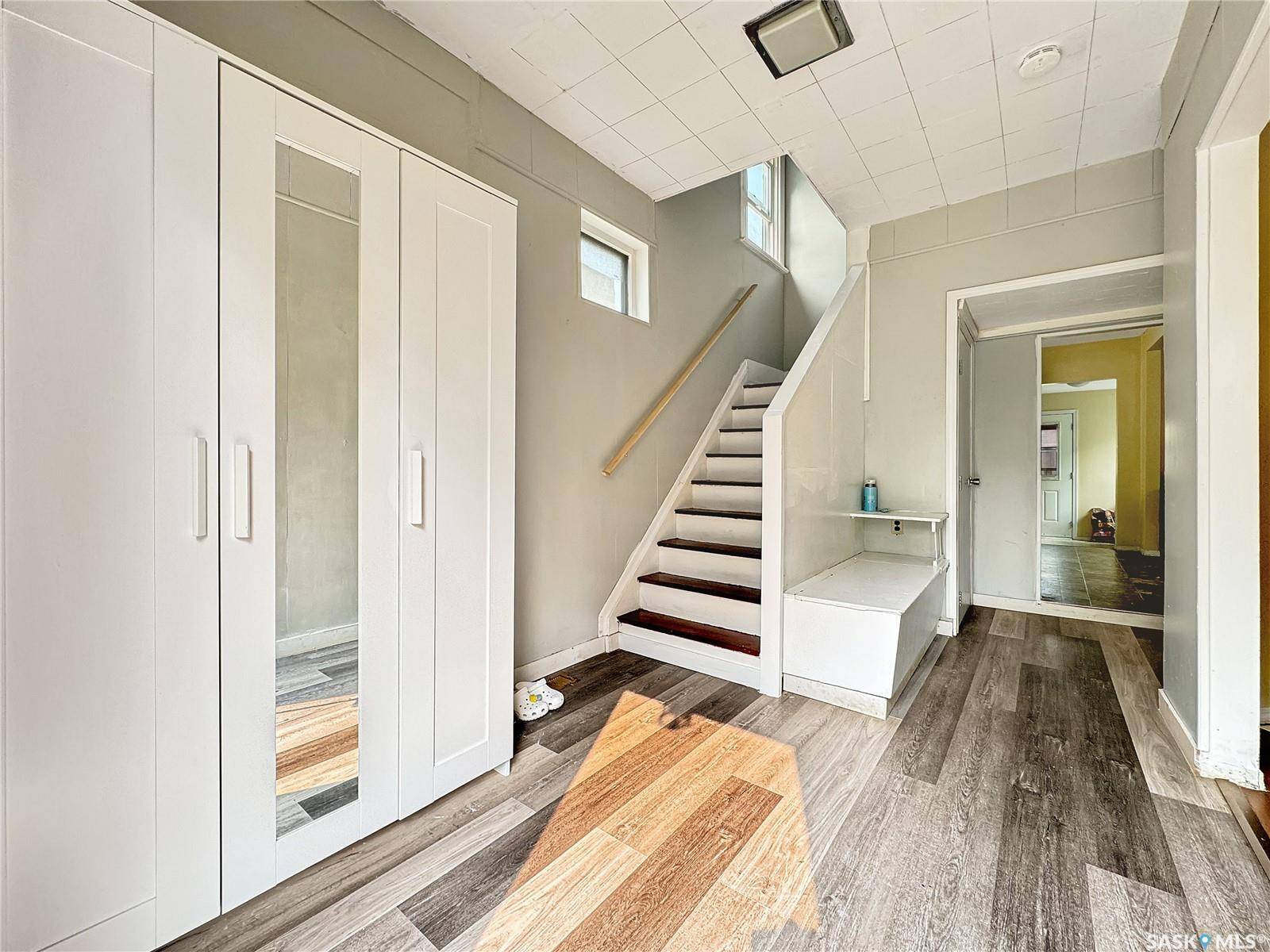 North Battleford, SK S9A 0R1,1472 99th STREET