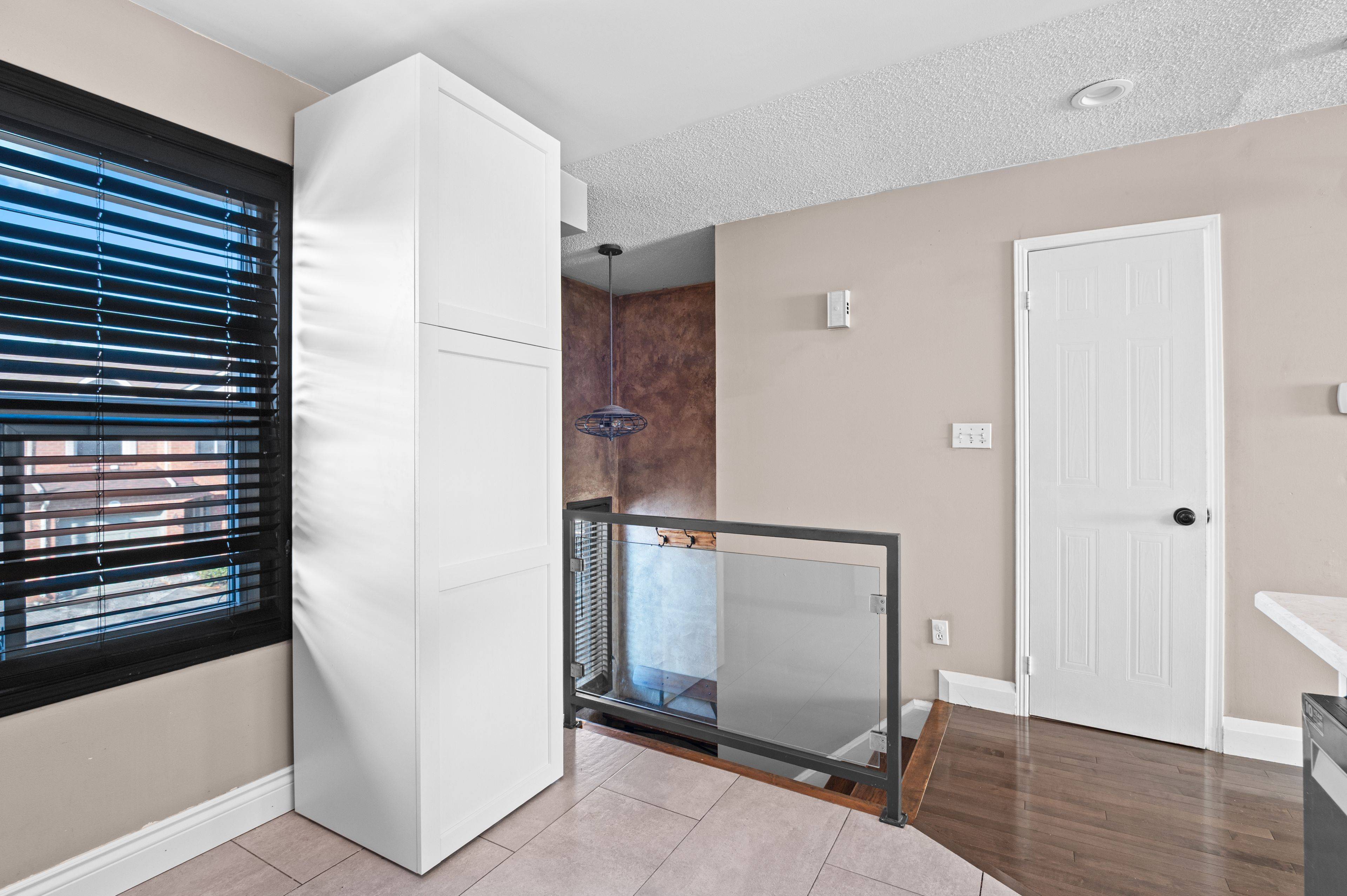 Oakville, ON L6M 3J3,1570 Reeves Gate #10