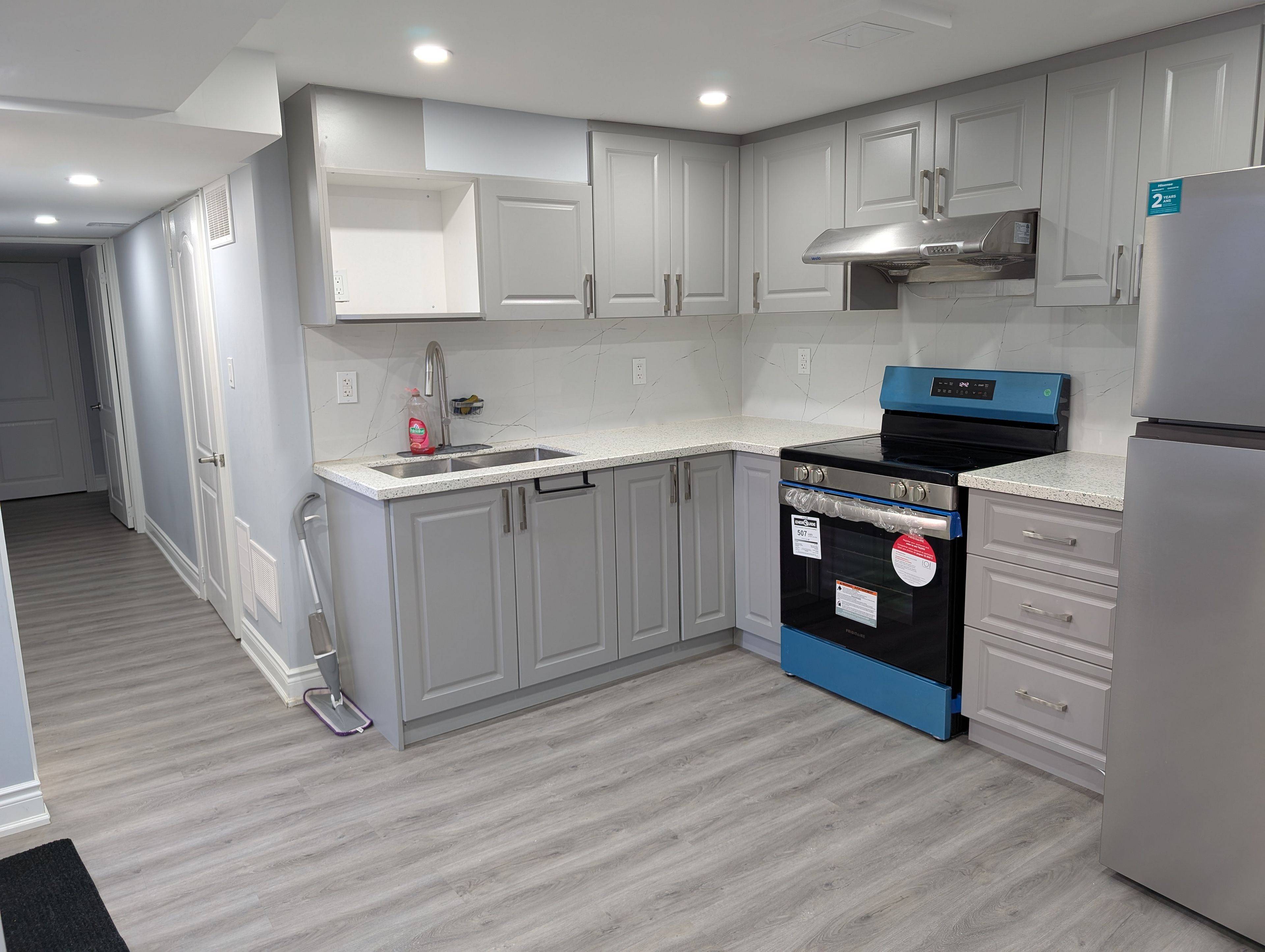 Brampton, ON L6Y 2K1,72 Norbert RD #Basement