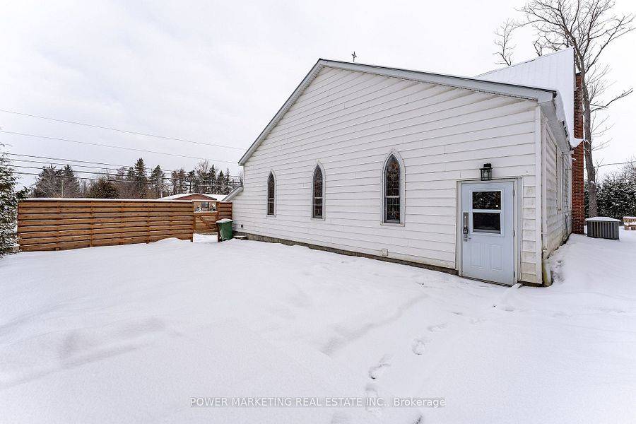 Orleans - Cumberland And Area, ON K4C 1G6,2476 Old Montreal RD