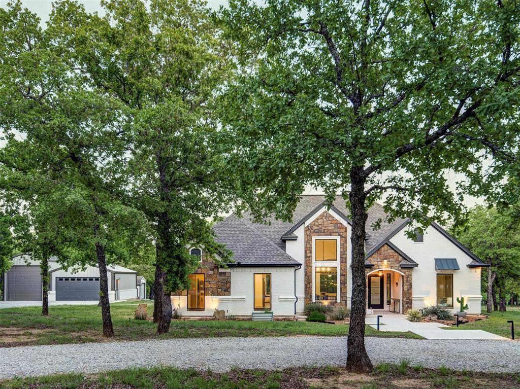 Sunset, TX 76270,270 Silver Lakes Drive